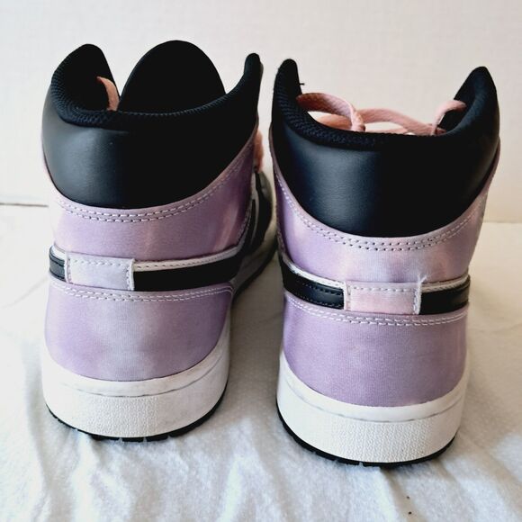 Nike Air Jordan 1 Mid SE Zen Master Black White Bleached Coral Men 9.5 Women 11 main image 13